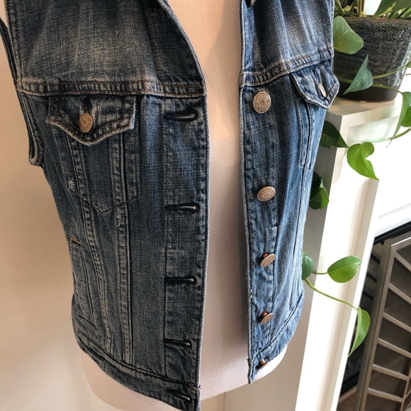 J. Crew Denim Vest - Size XS* - Picture 13 of 13